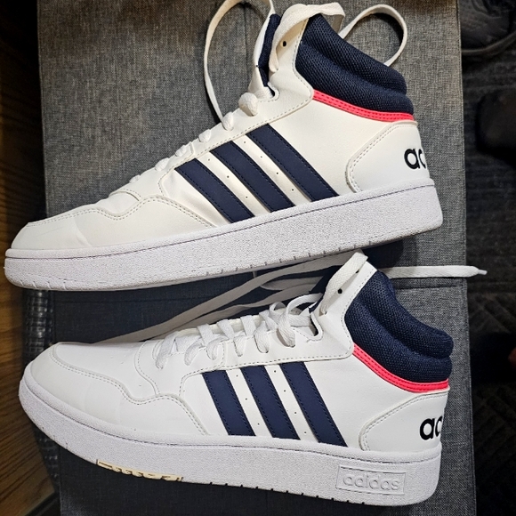 Sz10 - Picture 1 of 5